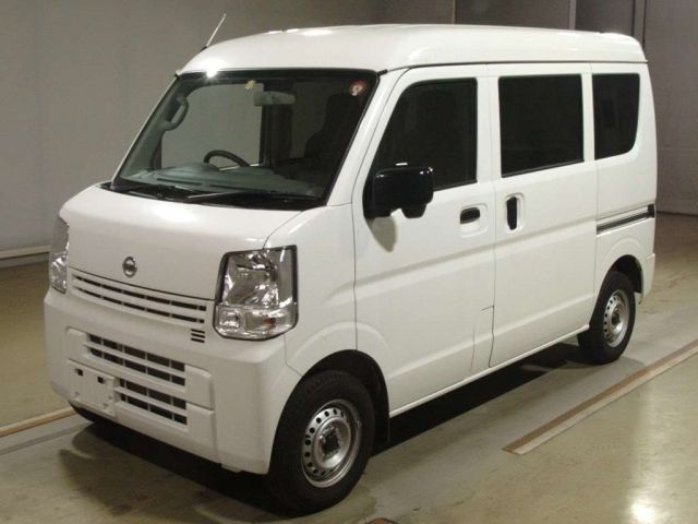 3057 Nissan Clipper van DR17V 2022 г. (TAA Hyogo)